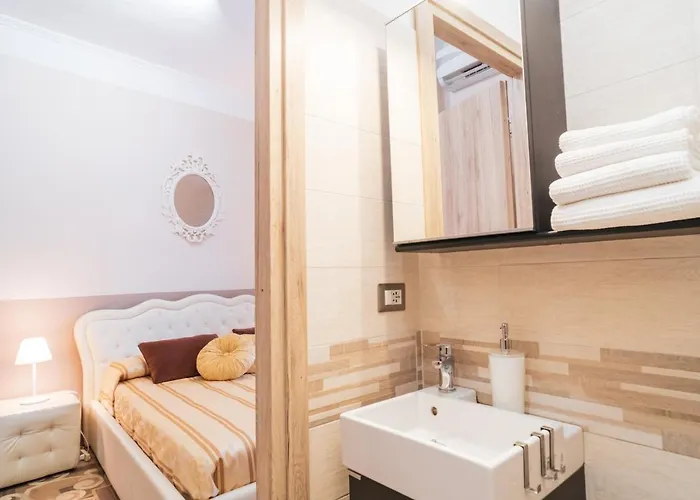 Royal - Elegante Nel Cuore Di 3* Rome