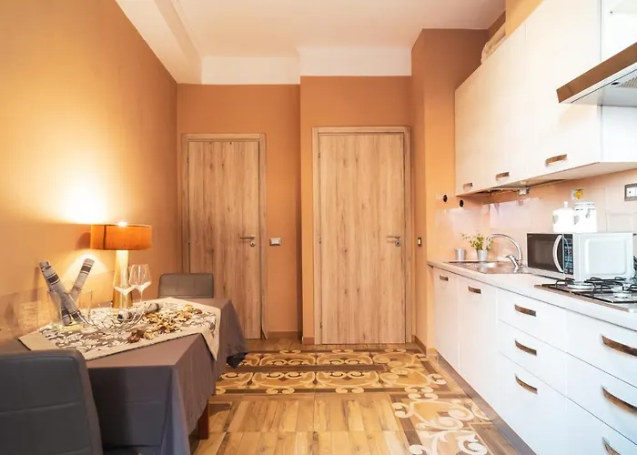 Gasthuis Royal - Elegante Nel Cuore Di 3*